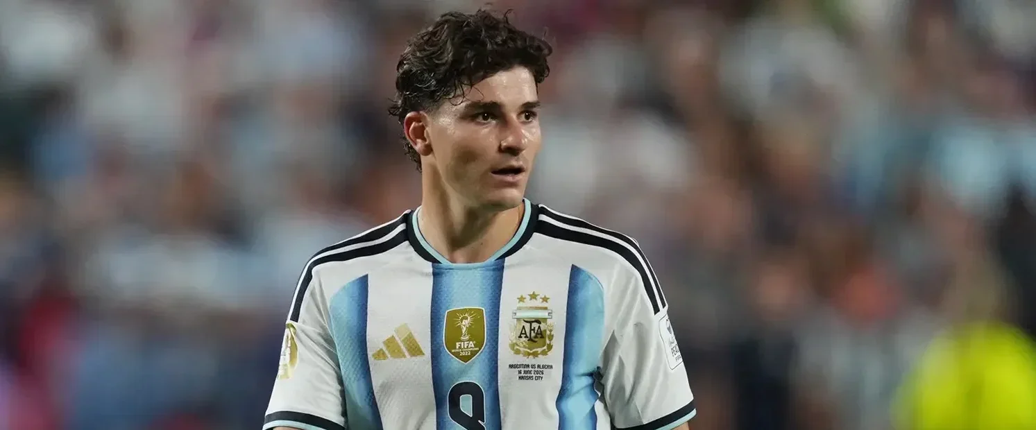 LAJM I FUNDIT  Julián Álvarez kërkon vetëm Barcelonën  Atletico Madrid përgatitet për largimin e tij