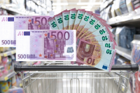 Familjes me katër anëtarë i duhen mbi 1.100 euro në muaj për mbijetesë