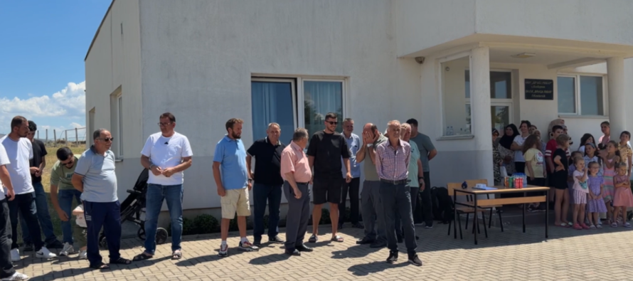 Banorët e fshatit Kosturnik të Kumanovës: “Mos na mbyllni shkollën, është zemra e fshatit”