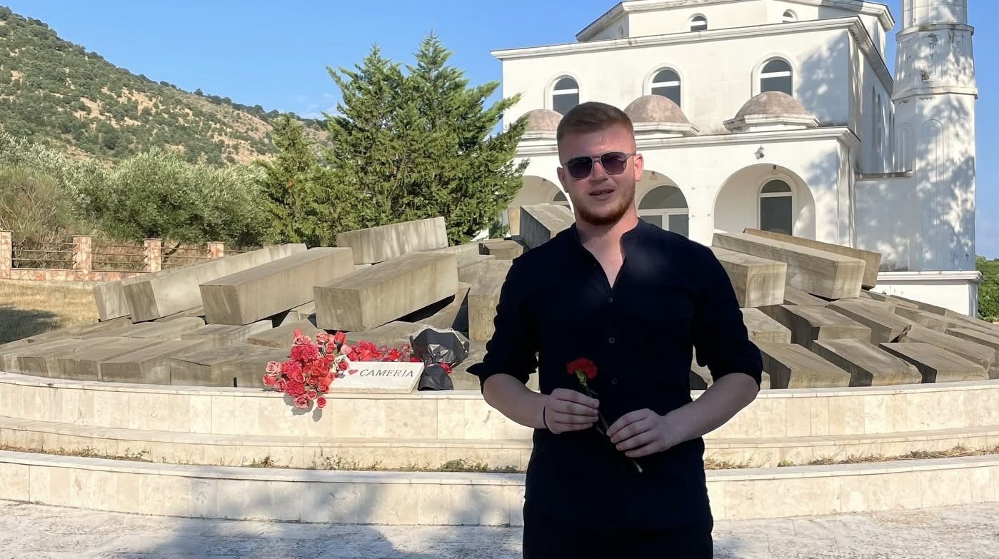 Studenti nga Tirana demanton Bekim Qokun  U mbajtëm 8 orë në kufi me Serbinë  pa ujë e ushqim