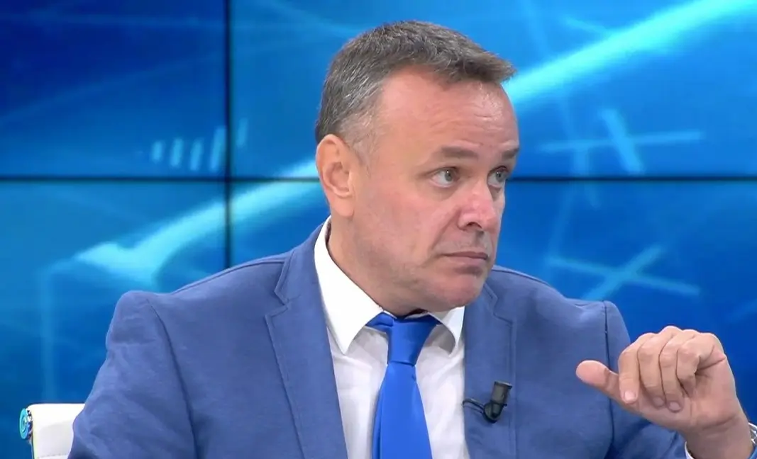 Karamuço trondit me deklaratën  Institucionet shqiptare i monitoronin prej kohësh zyrtarët e VLEN it