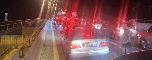Tre orë pritje në Tabanoc – mërgimtarët përballen me gjobat e kamerave “Safe City”