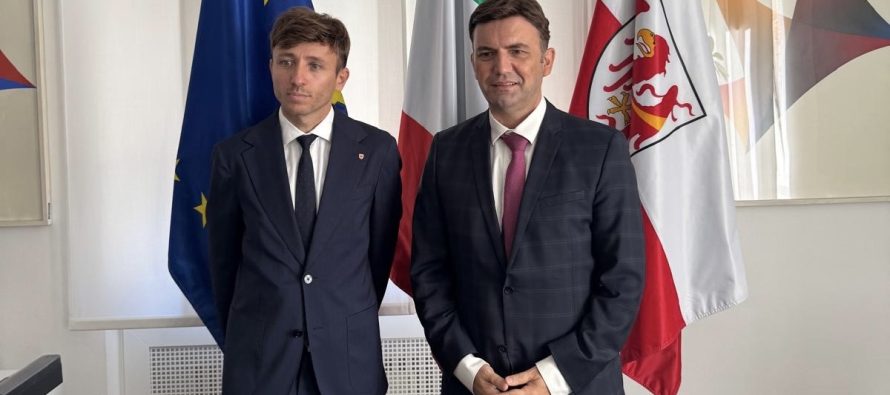 Osmani nga Tirolit i Jugut: Evropa i mbron mekanizmat e barazisë – rruga drejt Brukselit kalon përmes Ohrit