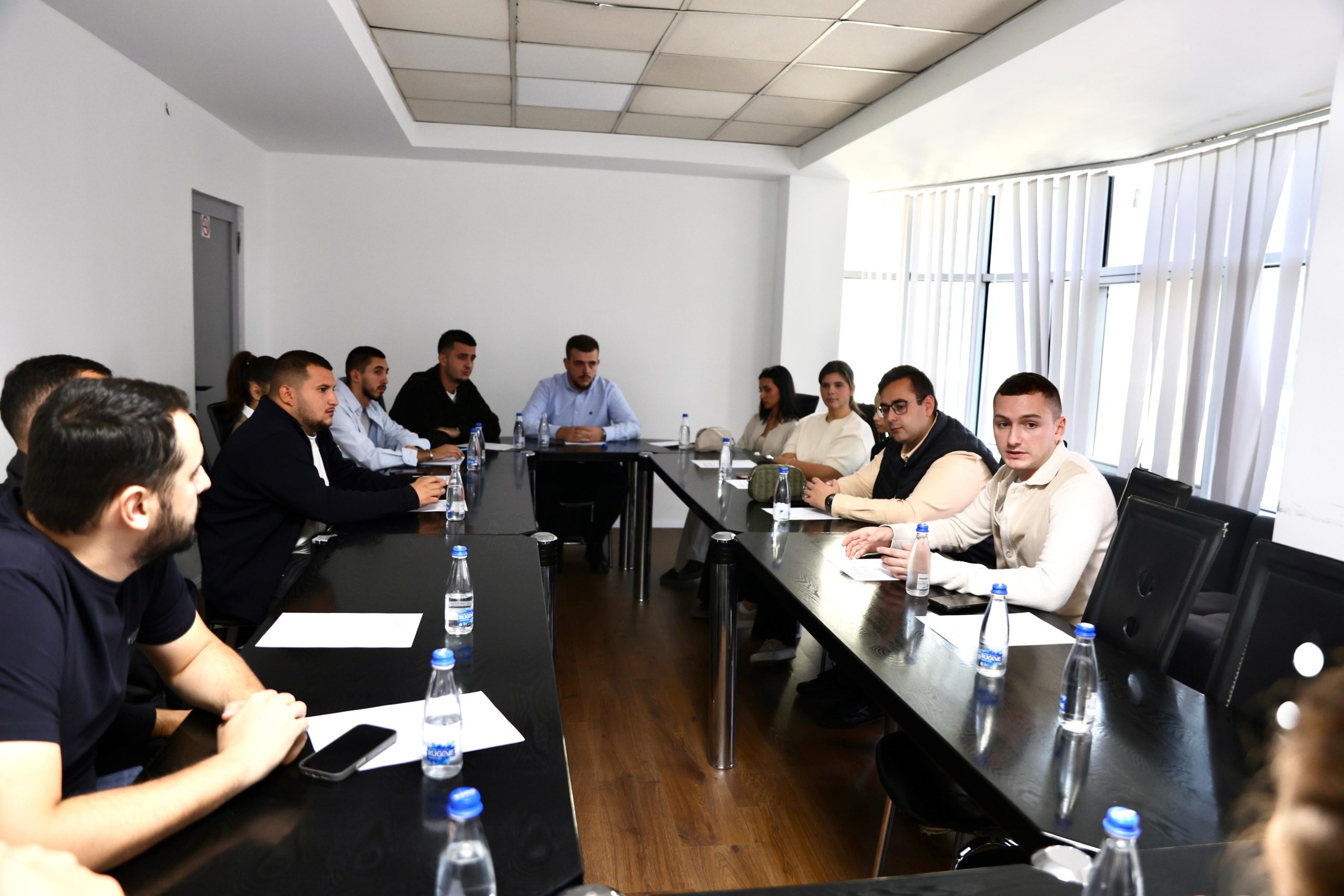 Çairi themelon Kuvendin Rinor  mbahet mbledhja e parë