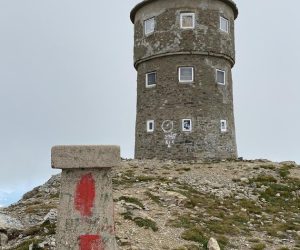 Dy ngjarje tragjike brenda 24 orëve: Alpinisti humb jetën në Sharri, 17-vjeçarja në aksident