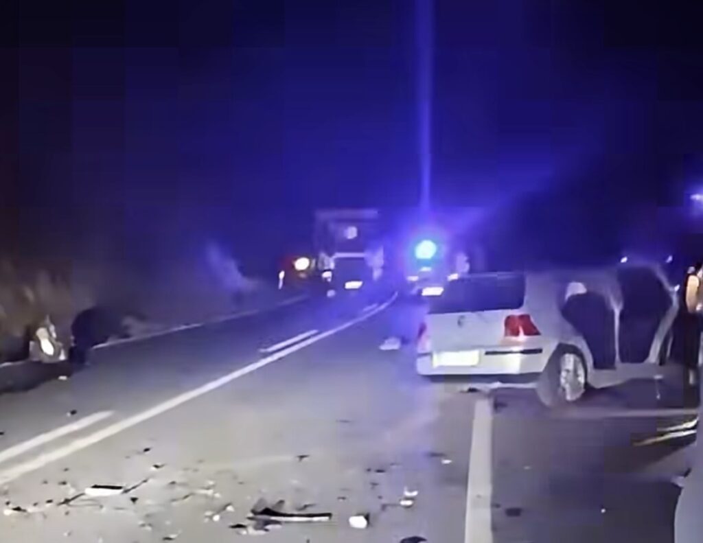 Tre viktima në dy aksidente të rënda trafiku në Shkup dhe Gostivar Strazhë