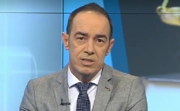 Bobi Hristov shpallet tepricë teknologjike në Telma  Sindikata del në mbështetje të gazetarit