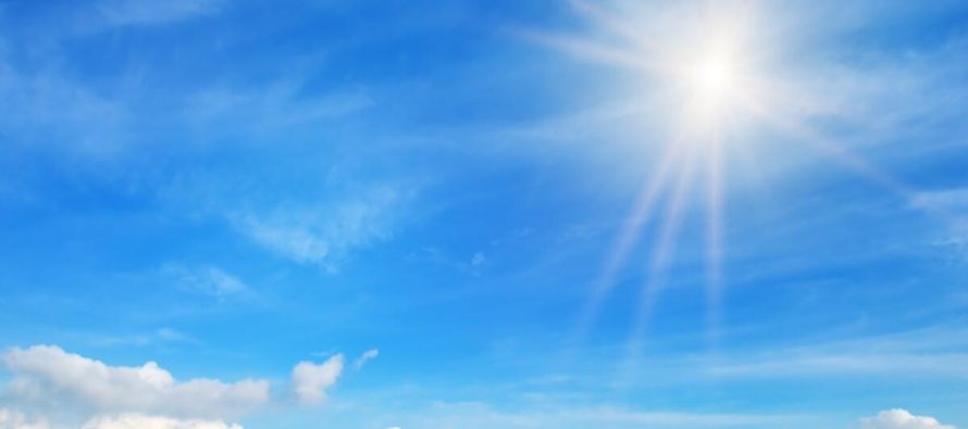 Moti sot, diell dhe temperatura deri në 32 gradë