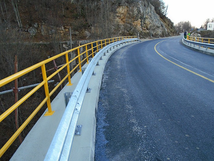 Po punohet në rrugën Gostivar-Strazhë, do të ketë regjim të trafikut