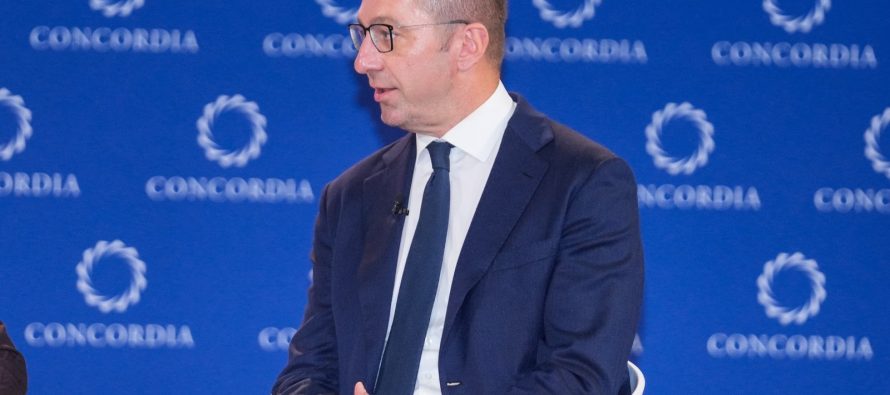 Mickoski: Maqedonia mbetet në rrugën evropiane, ne mbrojmë identitetin dhe interesat tona shtetërore