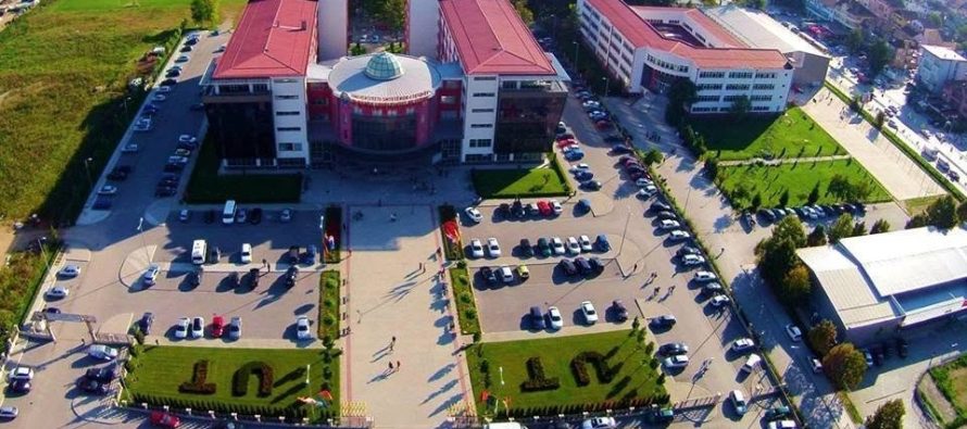 Rreth 1,300 studentë fitojnë të drejtën e regjistrimit në UT, ja afatet për semestrin e parë