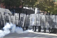 Protesta në Tiranë, 3 të lënduar gjatë ditës së sotme, mes tyre një i mitur dhe një përfaqësues i medias