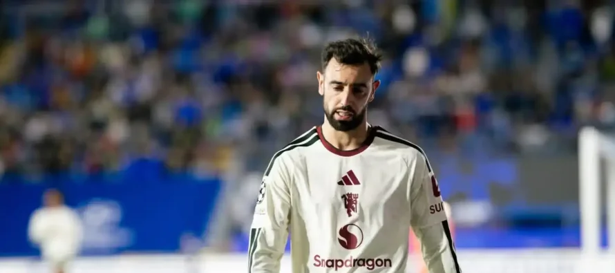 Vendim i papritur te Manchester United, kapiteni mbetet në stol