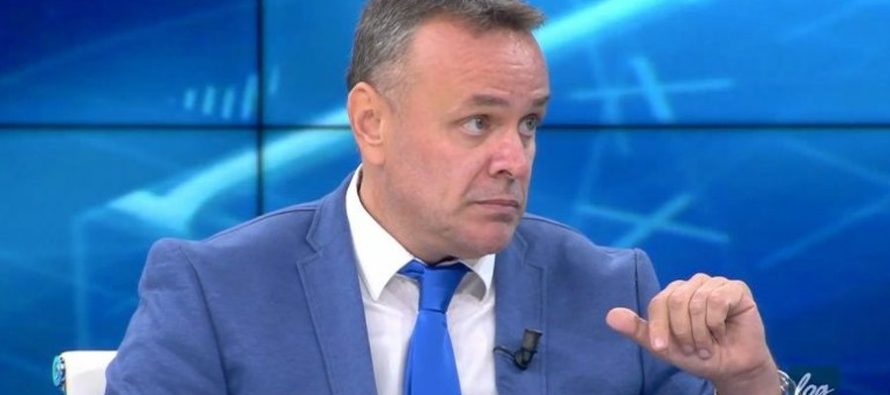 Tiranë – Karamuço: Protestuesit vendosnin GPS në makinat e policisë