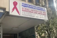 Pacientët me kancer gjiri mbetën pa terapi