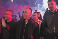 Pritje në Çair për lirimin e Artan Grubit nga paraburgimi shtëpiak | VIDEO