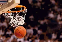 Privohen nga liria tre të rinj gjatë një ndeshjeje basketbolli në Shkup