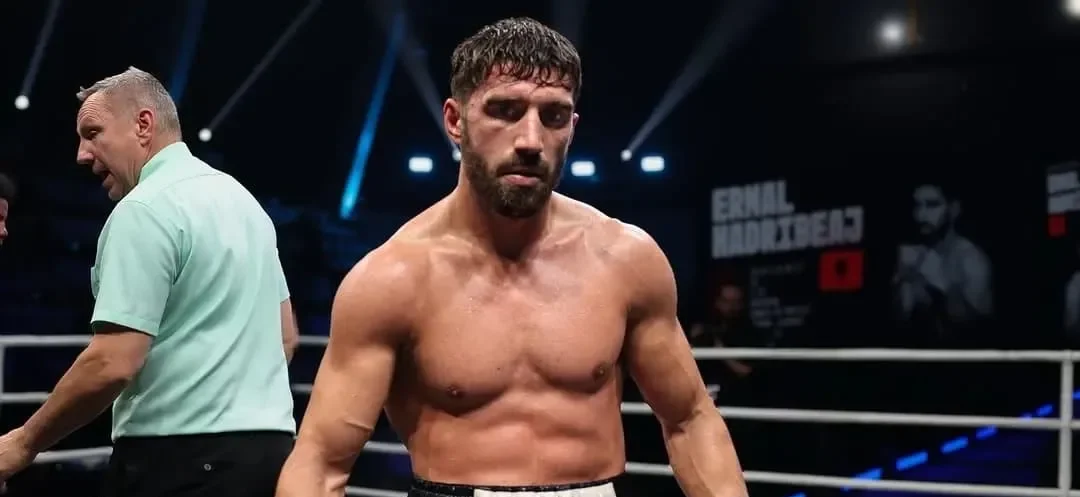 Ermal Hadribeaj rrëzohet në sekondën e fundit  Fundora mbron titullin botëror