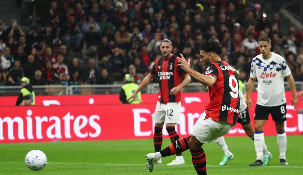 Milani fiton një ndeshje spektakolare ndaj Atalantës  5 gola në San Siro 
