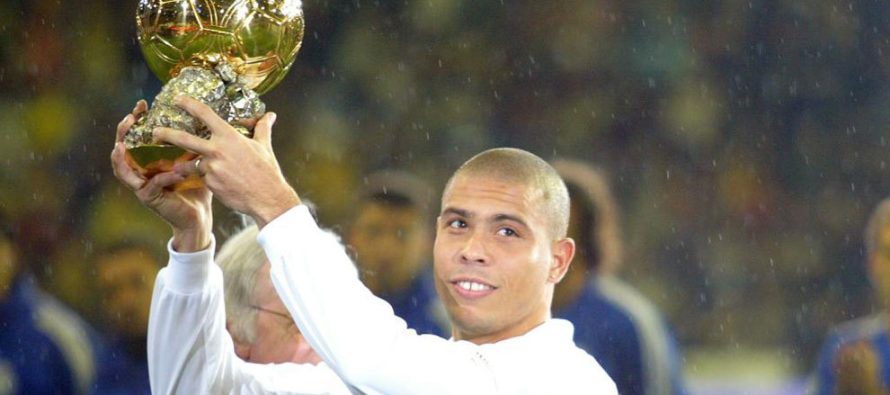Ronaldo Nazário do t’ia dorëzojë trofeun fituesit të Topit të Artë