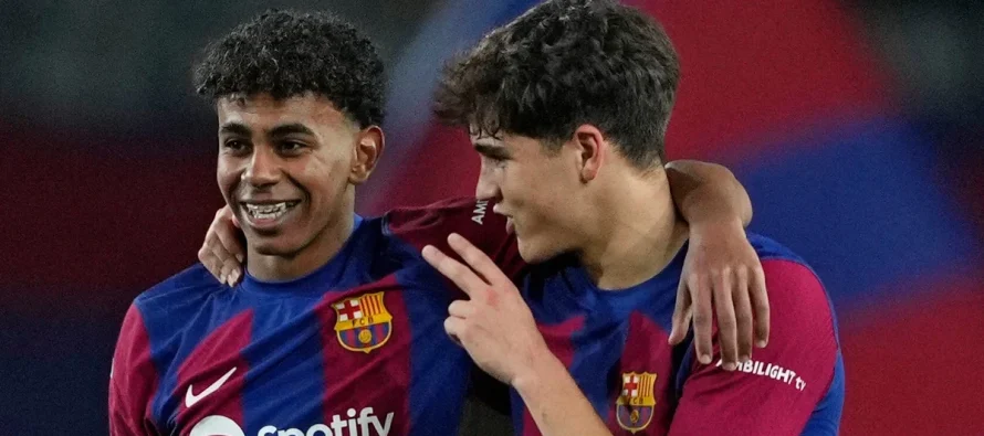 Lamine Yamal dhe Pau Cubarsí, dy talentet që po shkruajnë historinë te Barcelona